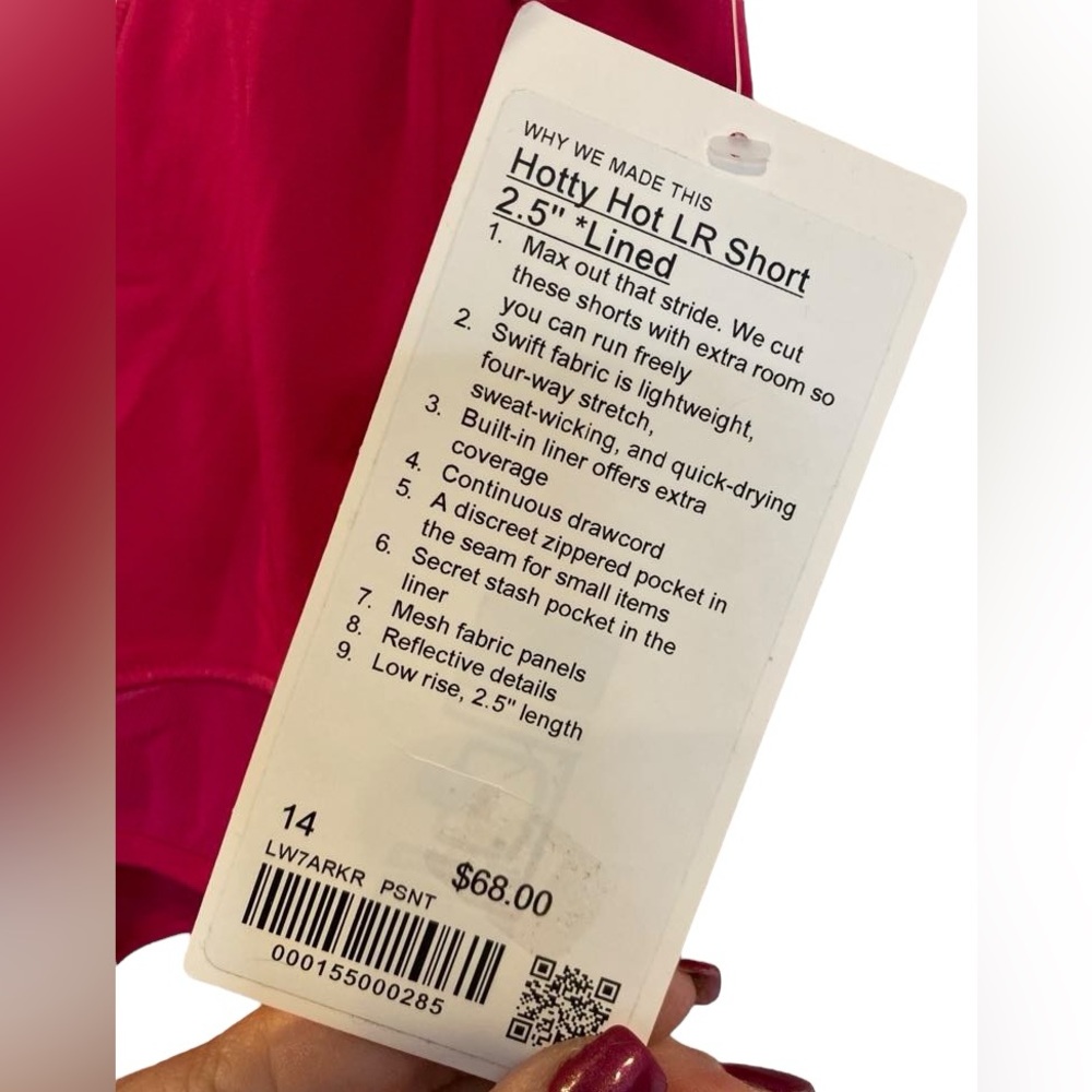 NWT Lululemon hotty hot LR short PASSIONATE PINK size: 14 - Picture 3 of 4